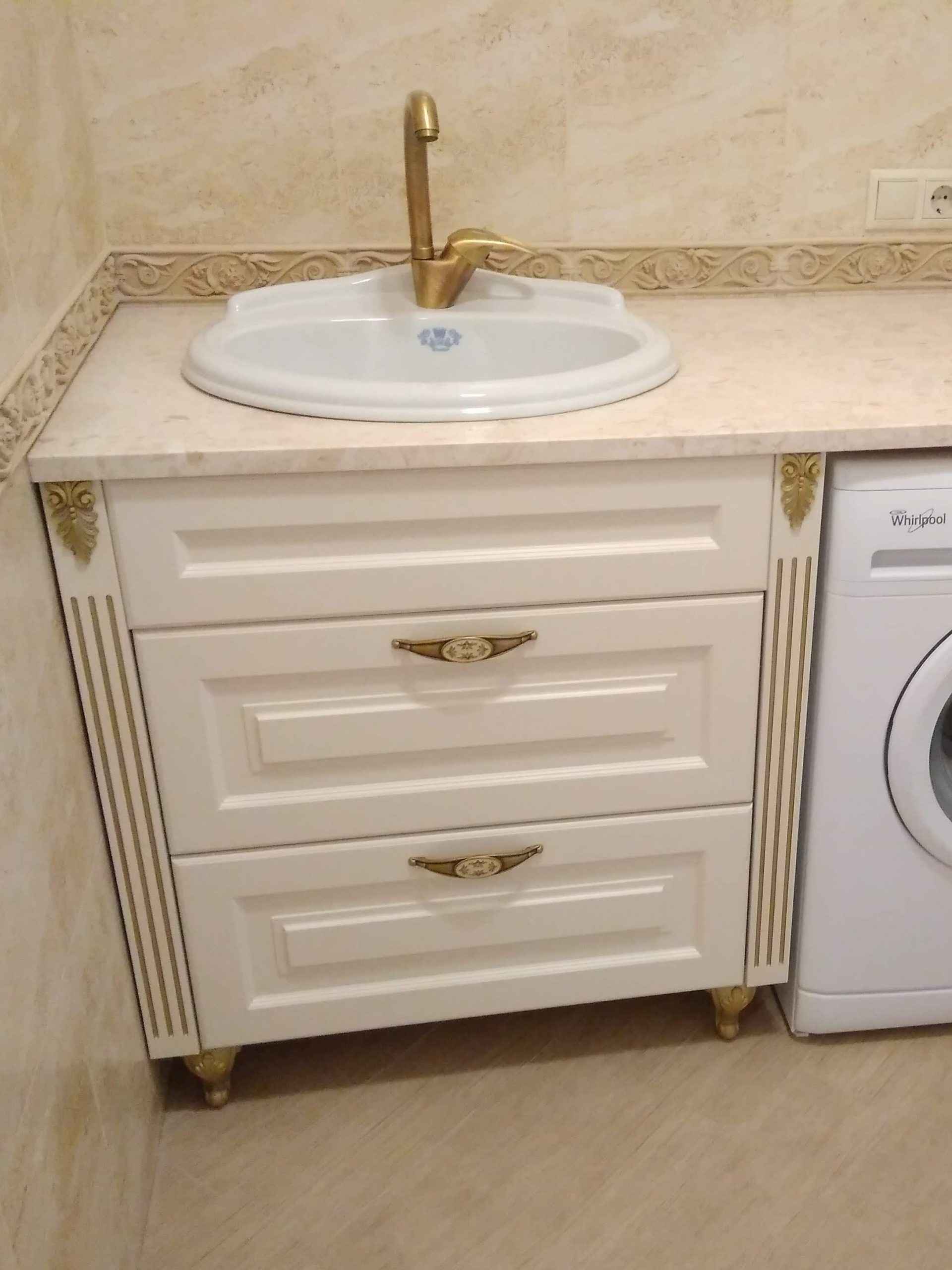 Тумба під пральну машину